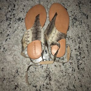 New Cocobelle Embossed Tie Sandal